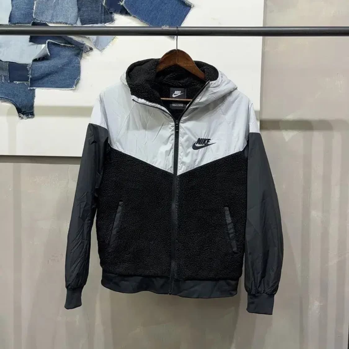 (105) 나이키 스트릿 윈드러너 뽀글이 기모 바람막이 자켓 상품이미지1