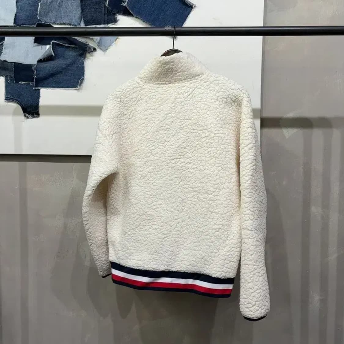 (90) 타미힐피거 캐주얼 양털 뽀글이 후리스 반집업 긴팔 티 상품이미지4