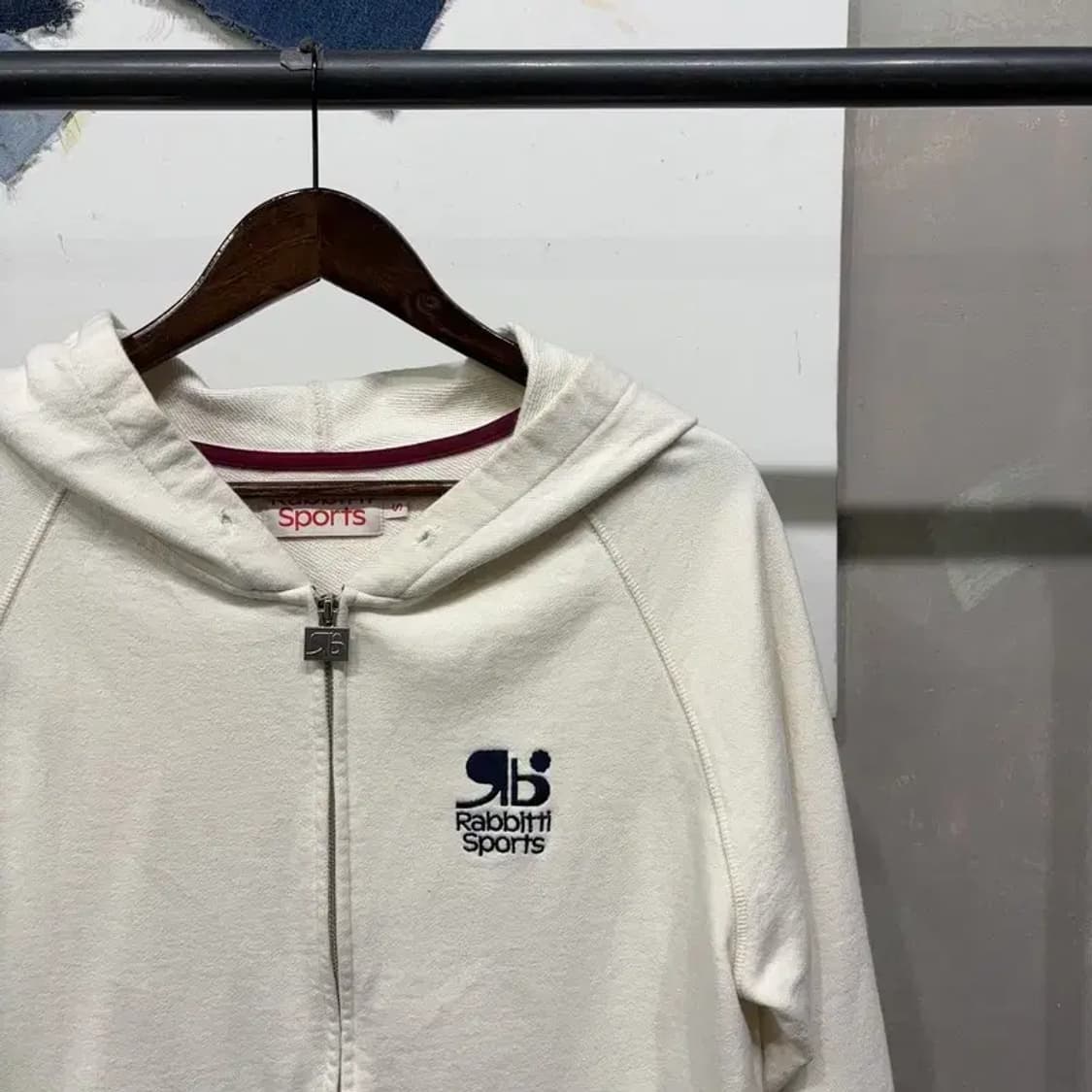 (95) 래비티스포츠 여성 캐주얼 로고 자수 후드집업 자켓 상품이미지3