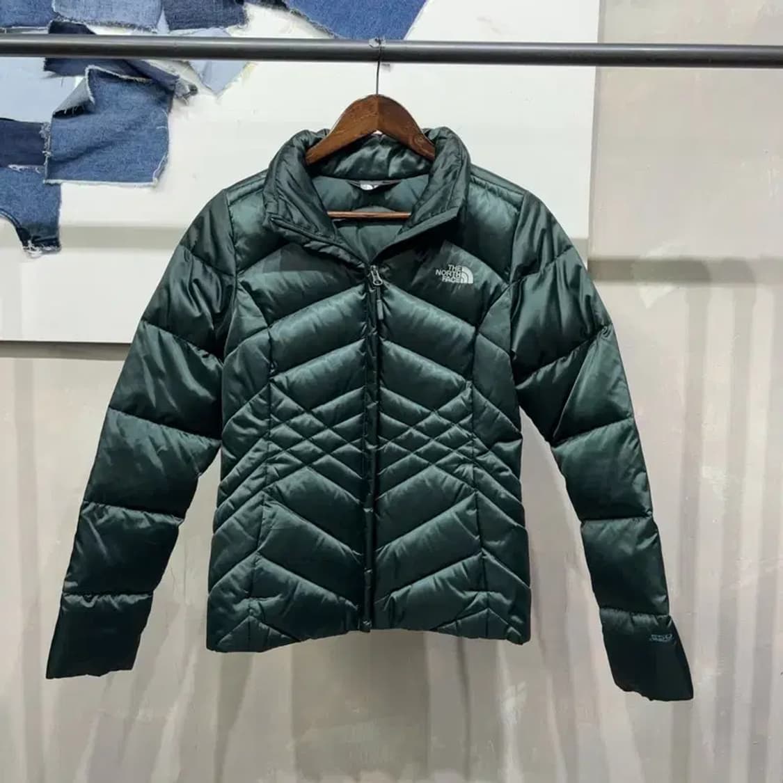 (90) 노스페이스 여성 550 아웃도어 패딩 자켓 상품이미지1