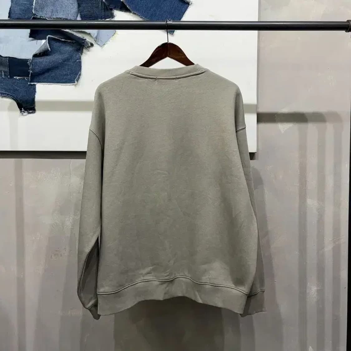 (110) 에잇세컨즈 캐주얼 기모 맨투맨 긴팔 티 상품이미지4