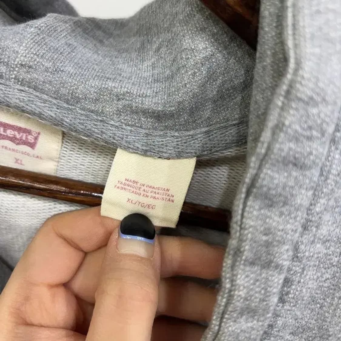 (115) 리바이스 캐주얼 릴렉스드핏 로고 자수 후드티 상품이미지3