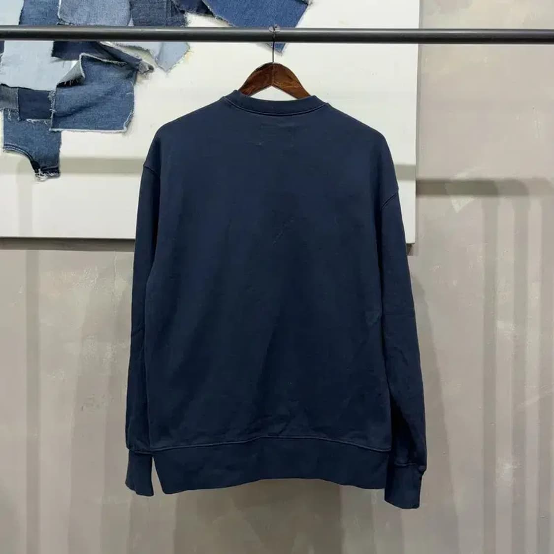 (100) 비바스튜디오 스트릿 캐주얼 빅프린팅 맨투맨 긴팔 티 상품이미지4