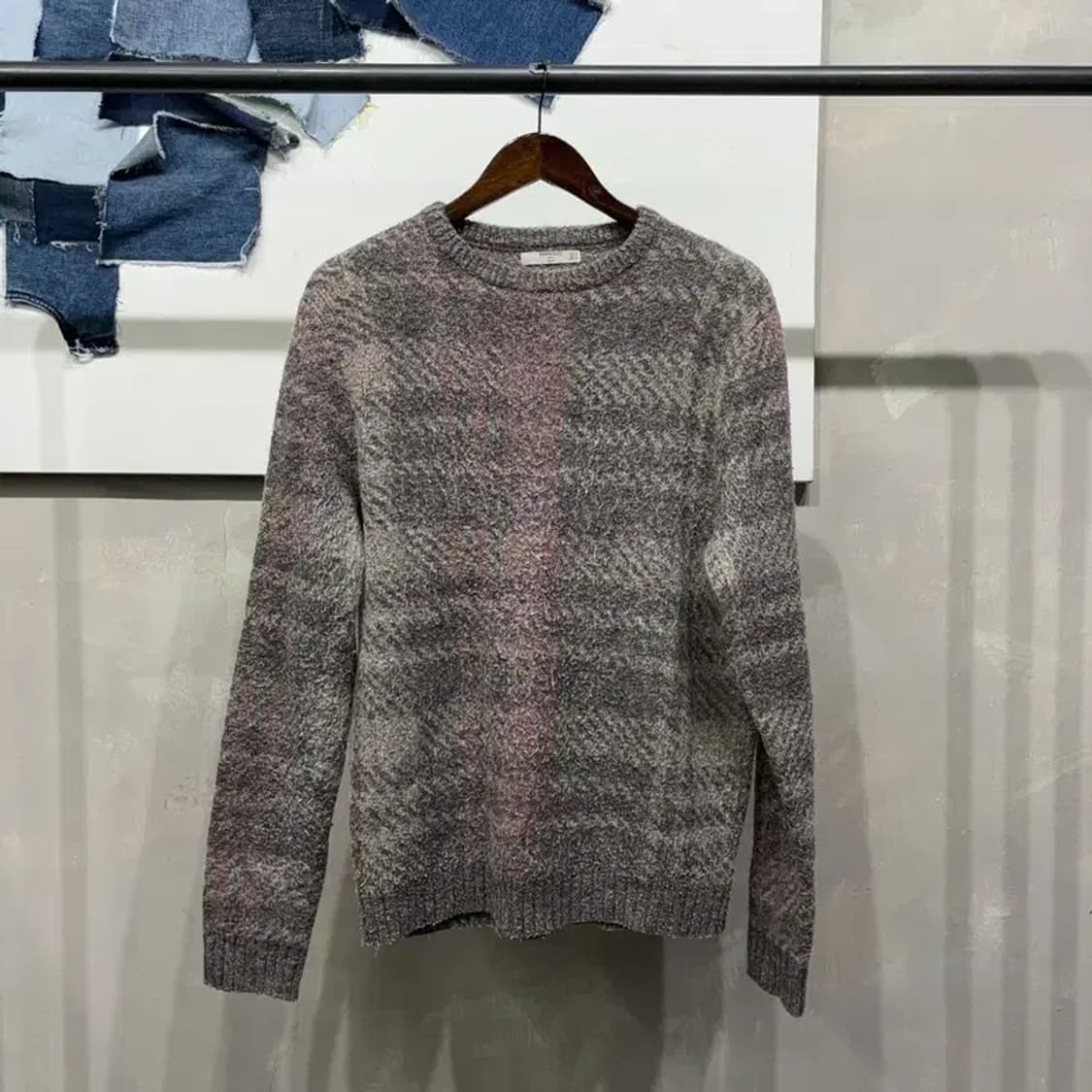 (95) 망고 캐주얼 체크 울 라운드 니트 상품이미지1