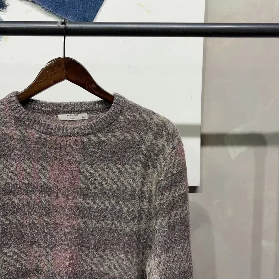 (95) 망고 캐주얼 체크 울 라운드 니트 상품이미지3