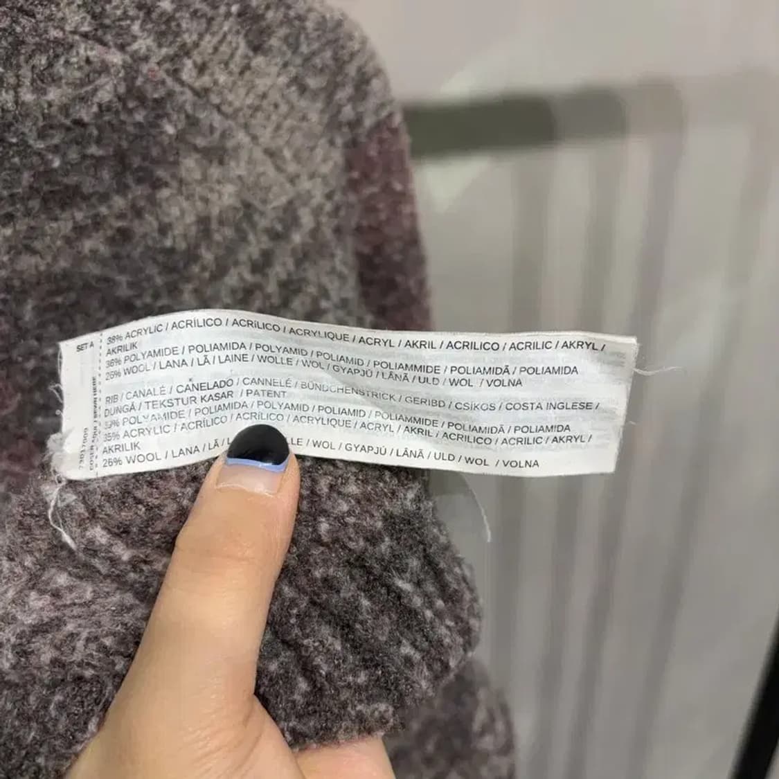 (95) 망고 캐주얼 체크 울 라운드 니트 상품이미지5