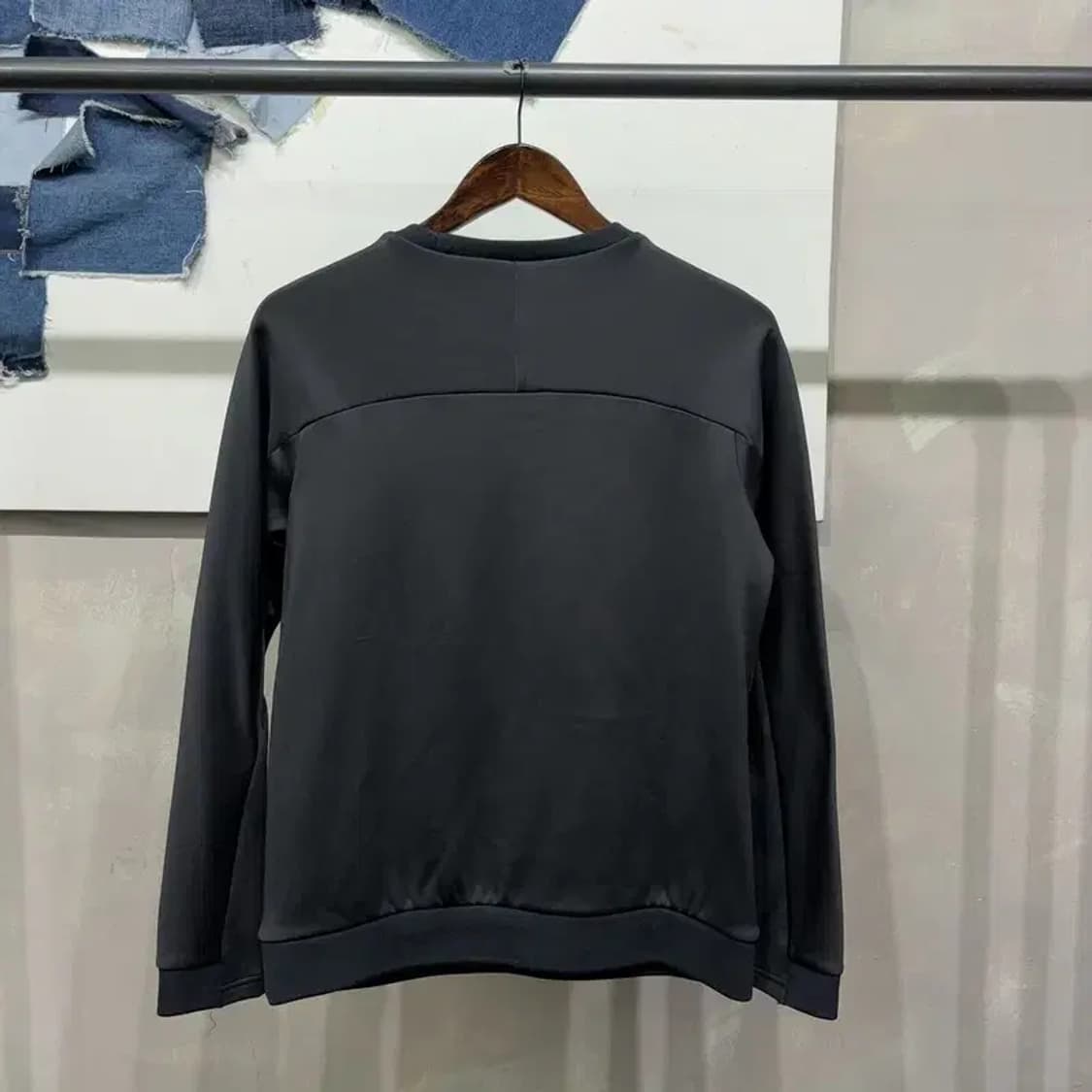 (90) 르꼬끄 여성 모듈레이트 운동 기능성 기모 맨투맨 긴팔 티 상품이미지4