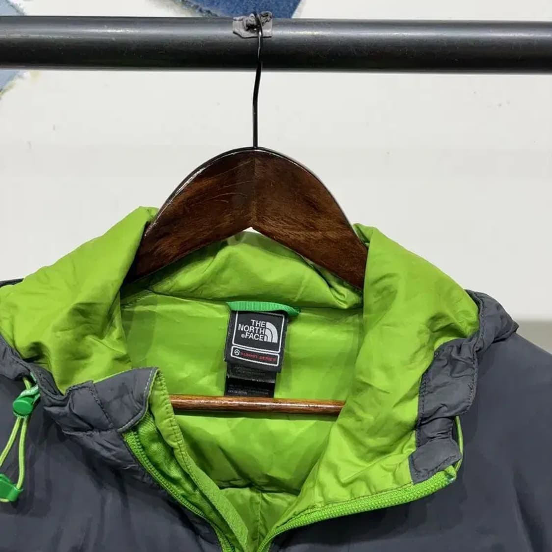 (90) 노스페이스 800 아웃도어 서밋시리즈 퀼팅 배색 후드 패딩 상품이미지2
