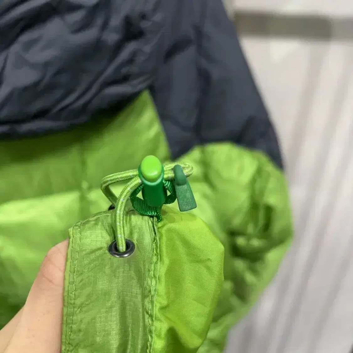 (90) 노스페이스 800 아웃도어 서밋시리즈 퀼팅 배색 후드 패딩 상품이미지5