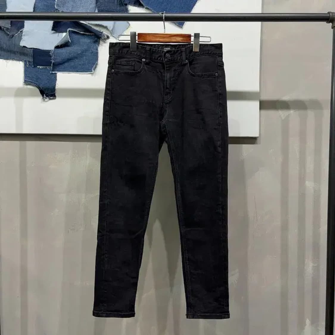 (29인치) 무신사스탠다드 여성 캐주얼 스판 흑청바지 블랙진 상품이미지1