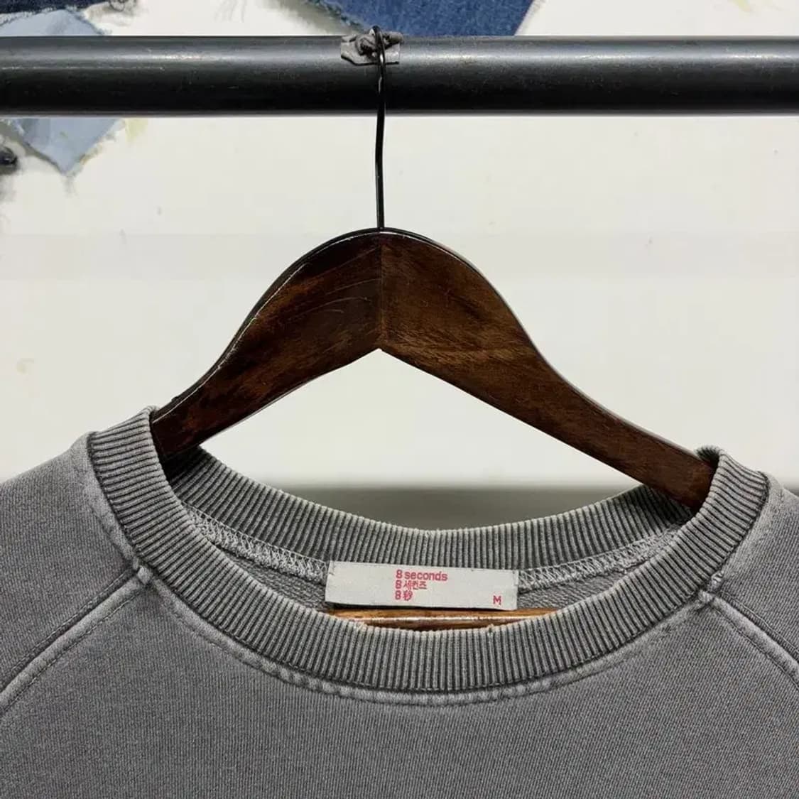 (95) 에잇세컨즈 캐주얼 피그먼트 맨투맨 긴팔 티 상품이미지2