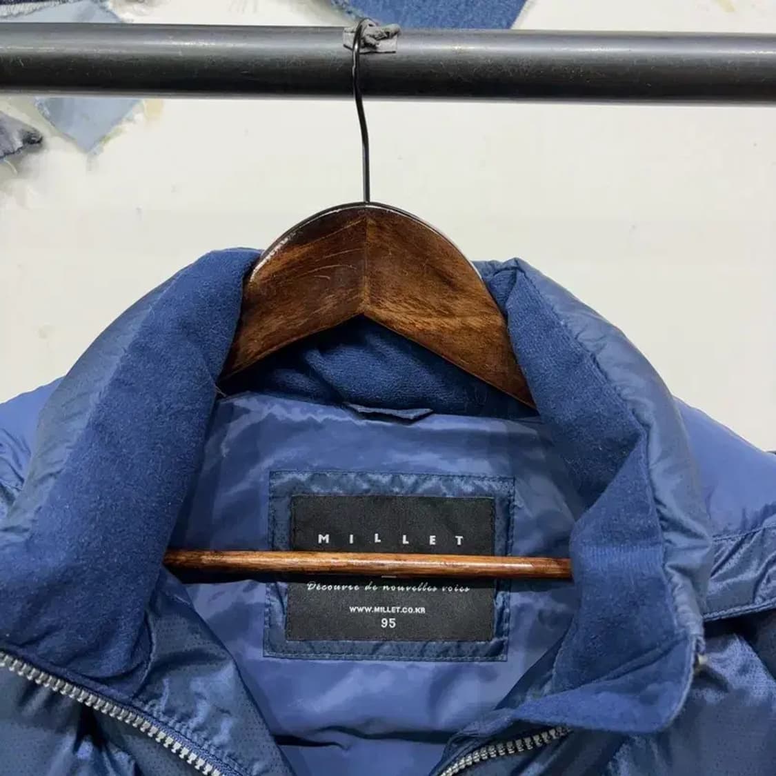 (95) 밀레 여성 등산 아웃도어 덕다운 오리털 패딩조끼 상품이미지2