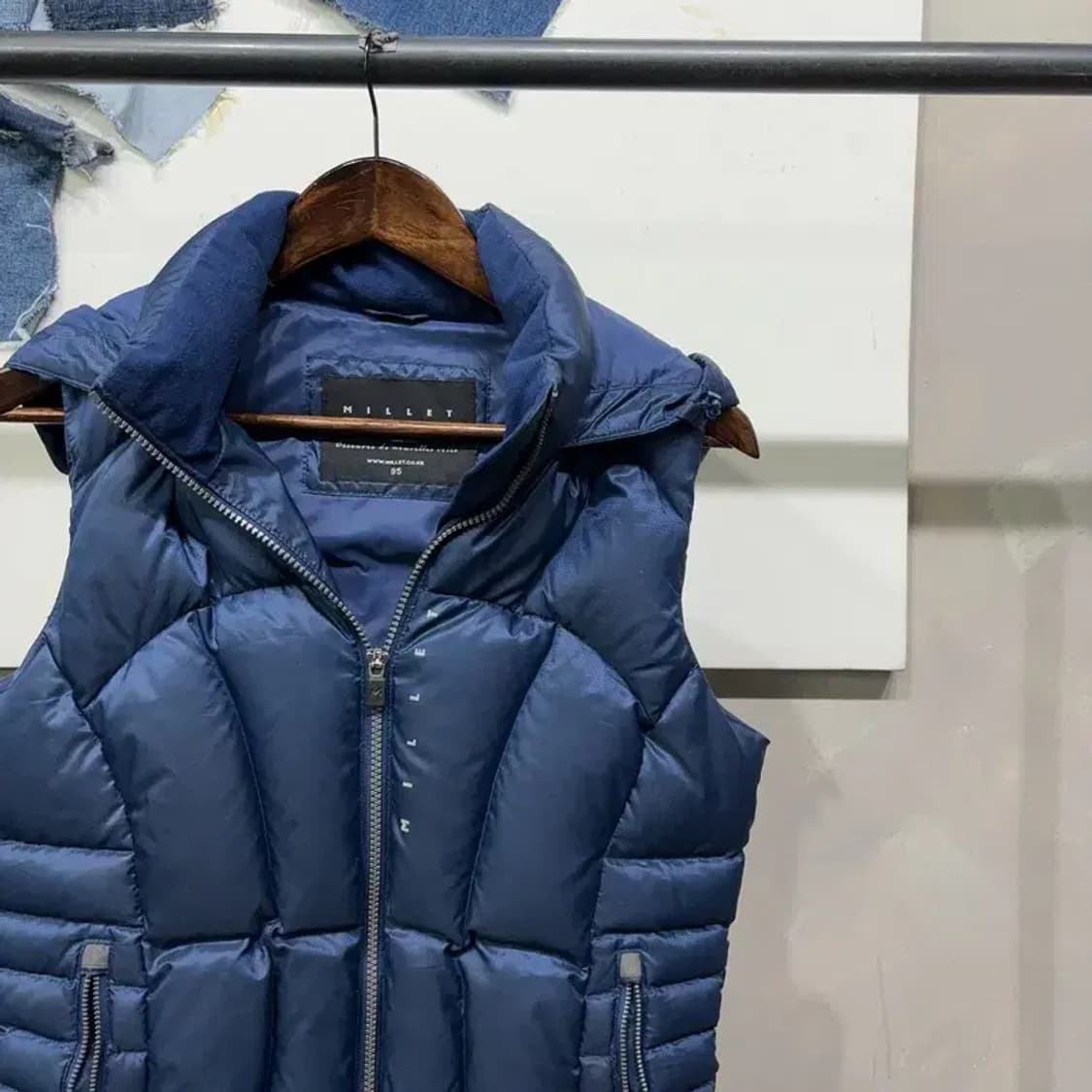 (95) 밀레 여성 등산 아웃도어 덕다운 오리털 패딩조끼 상품이미지3