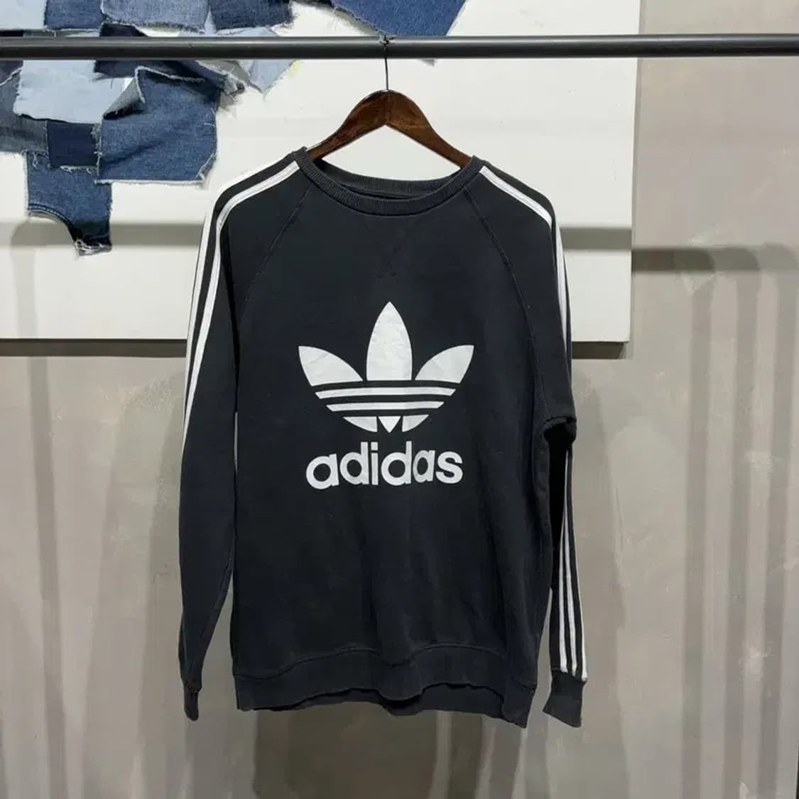 (105) 아디다스 캐주얼 유로파 기모 맨투맨 긴팔 티 상품이미지1