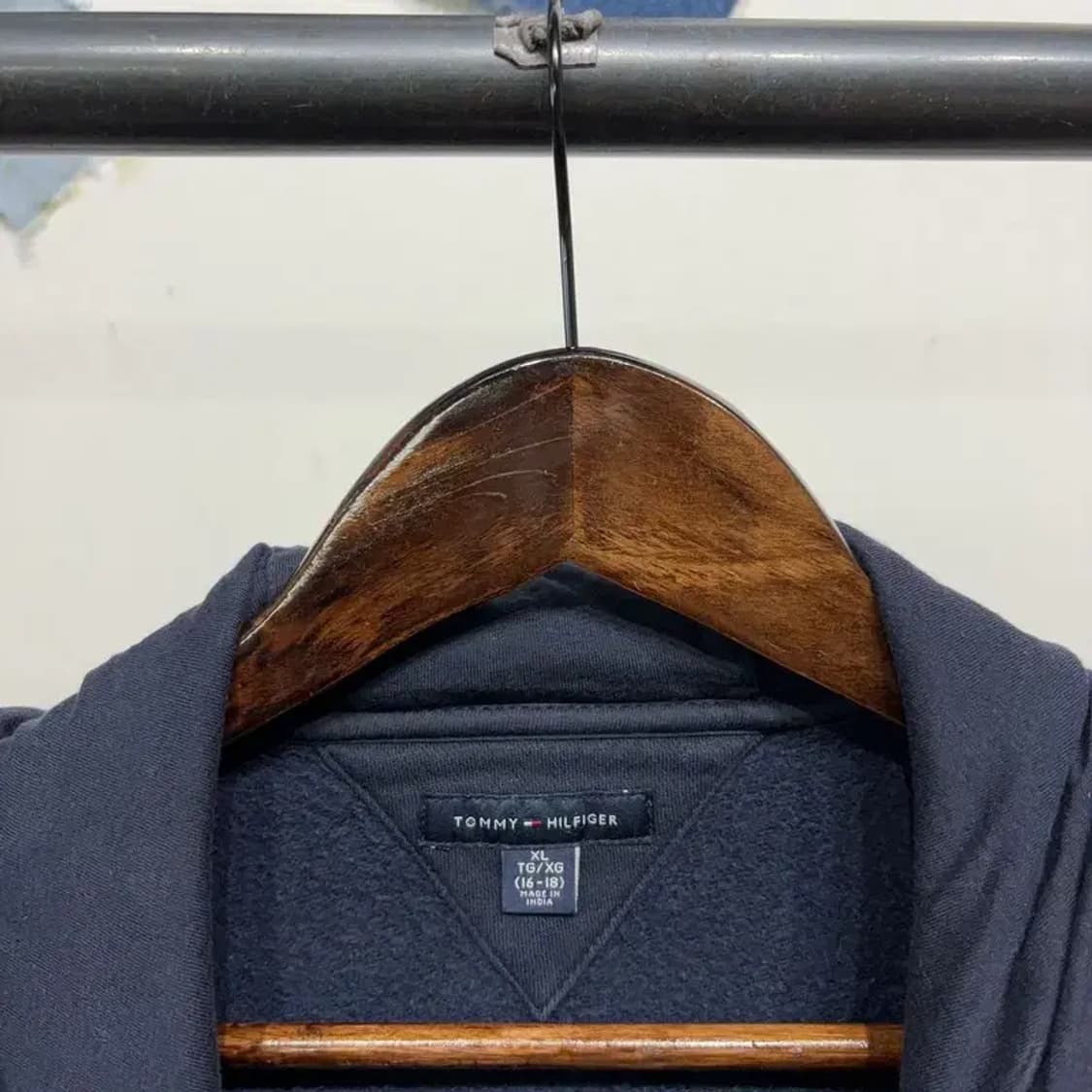 (95) 타미힐피거 여성 캐주얼 기모 프린팅 후드집업 자켓 상품이미지2