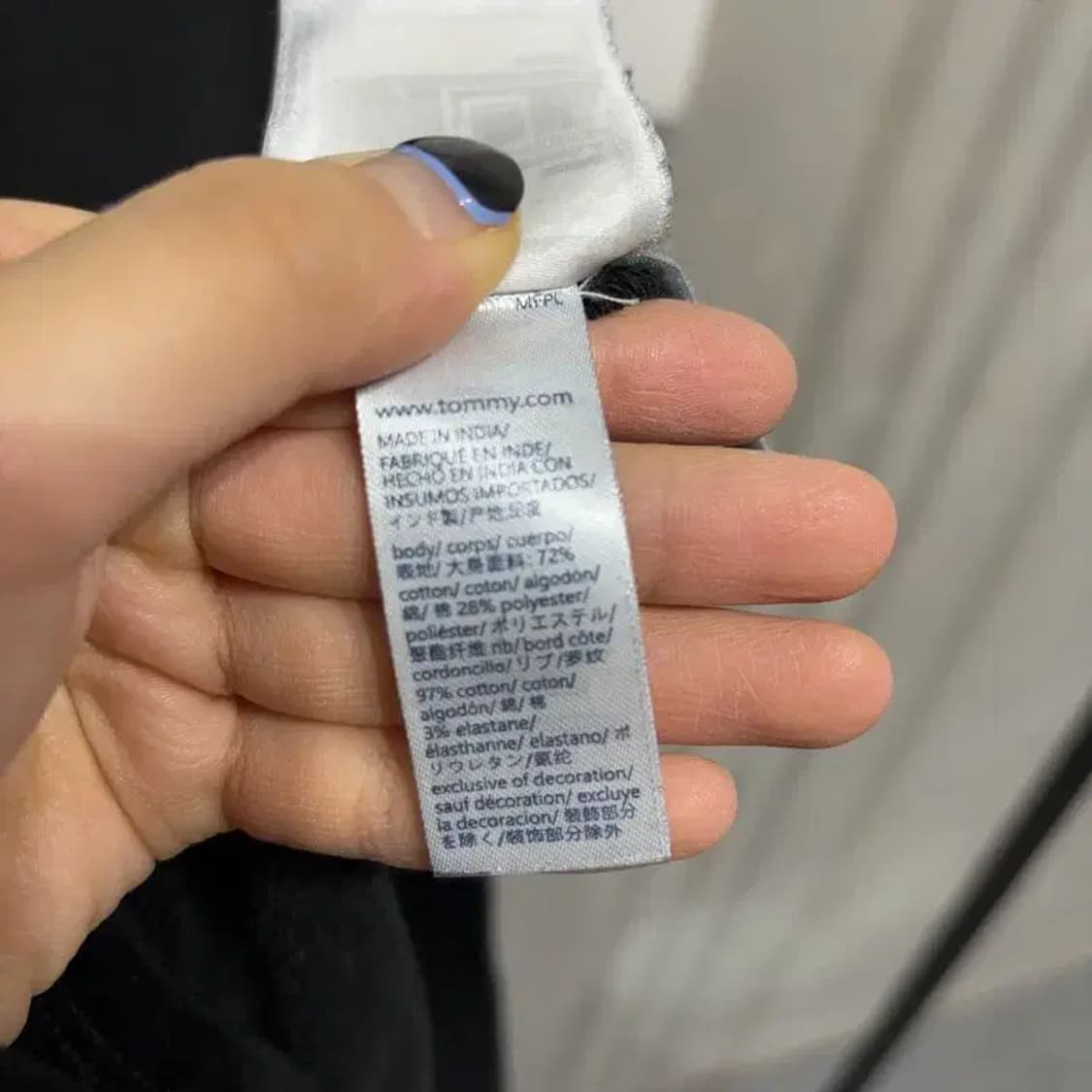 (105) 타미힐피거 캐주얼 블랙 맨투맨 긴팔 티 상품이미지5