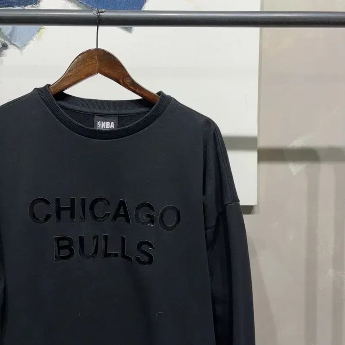 (95) NBA 시카고불스 스트릿 레터링 맨투맨 긴팔 티 상품이미지3