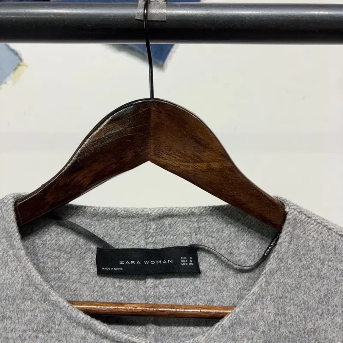 (90) 자라 ZARA 여성 캐주얼 비스코스 원버튼 하프 코트 상품이미지2