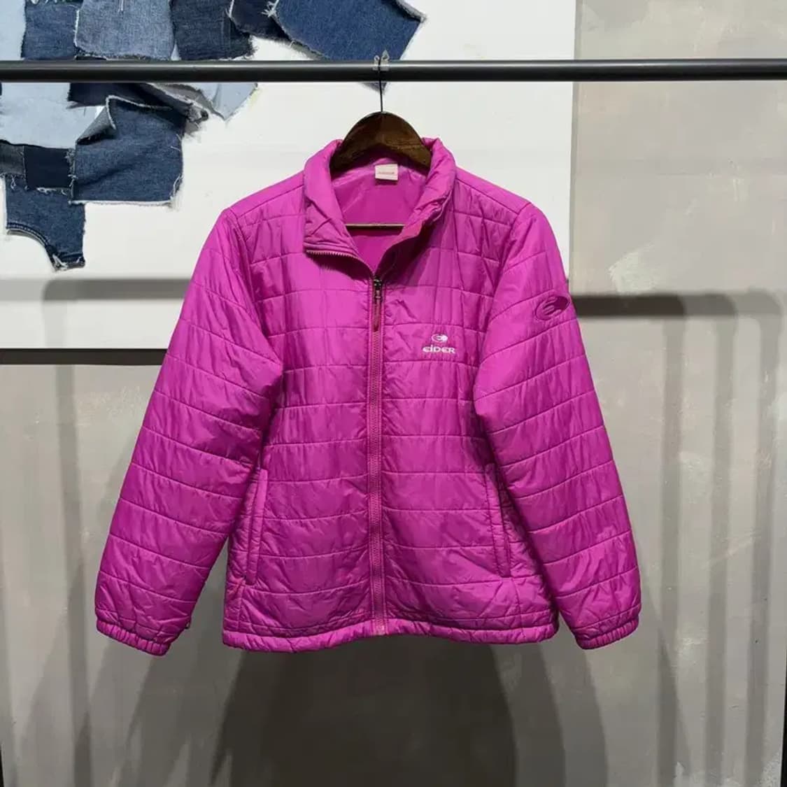 (100) 아이더 여성 등산 아웃도어 경량패딩 상품이미지1