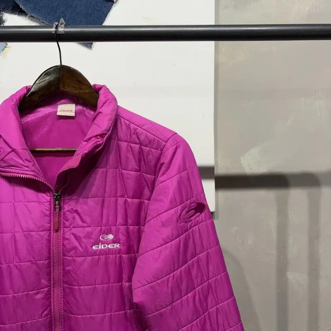 (100) 아이더 여성 등산 아웃도어 경량패딩 상품이미지3