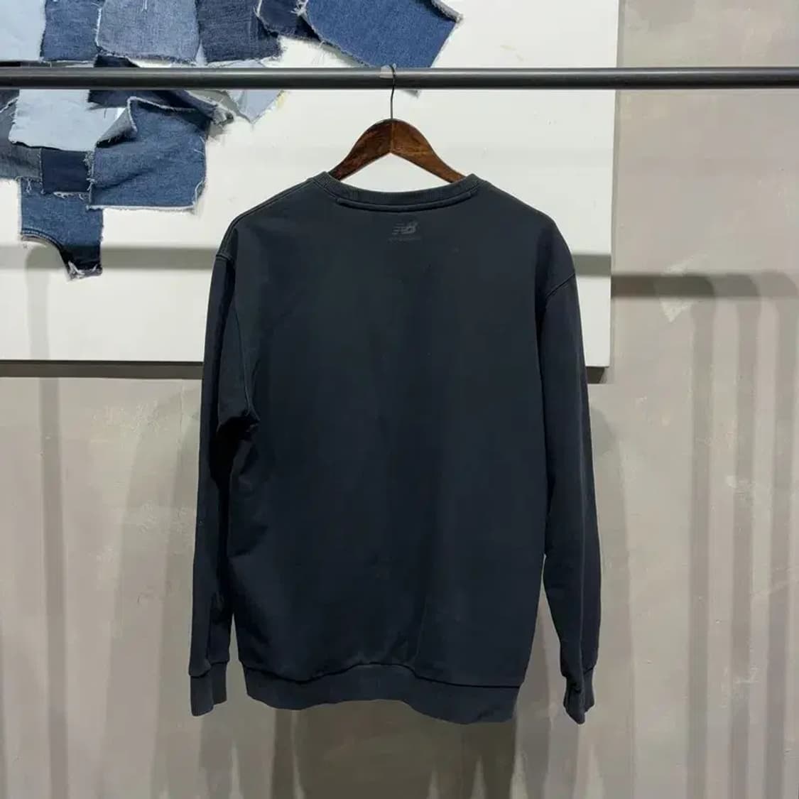 (100) 뉴발란스 캐주얼 프린팅 맨투맨 긴팔 티 상품이미지4