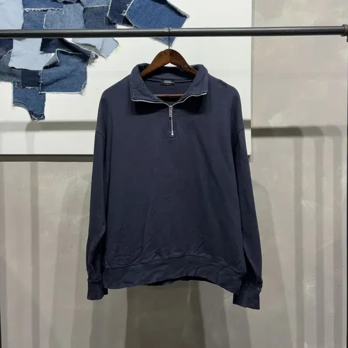 (100) 무신사스탠다드 무탠다드 반집업 네이비 맨투맨 긴팔 티 상품이미지1