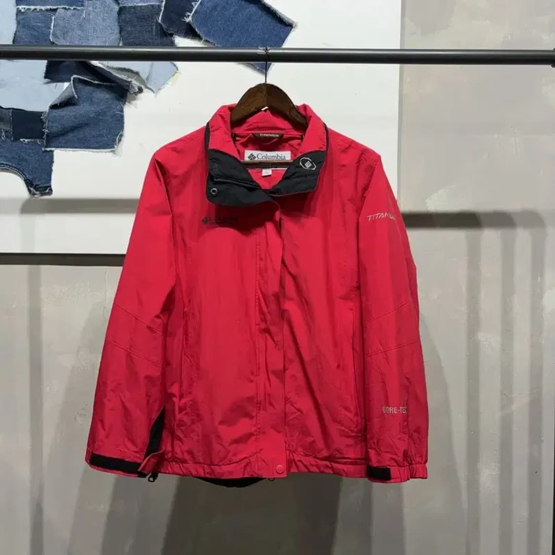 (95) 콜롬비아 여성 티타늄 등산 고어텍스 바람막이 자켓 상품이미지1