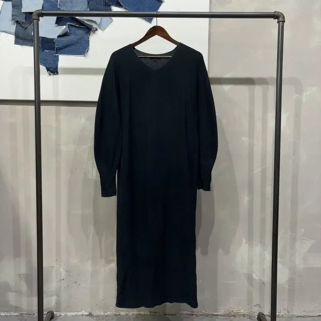 (95) 유니클로 여성 캐주얼 브이넥 돌먼 니트 원피스 상품이미지1