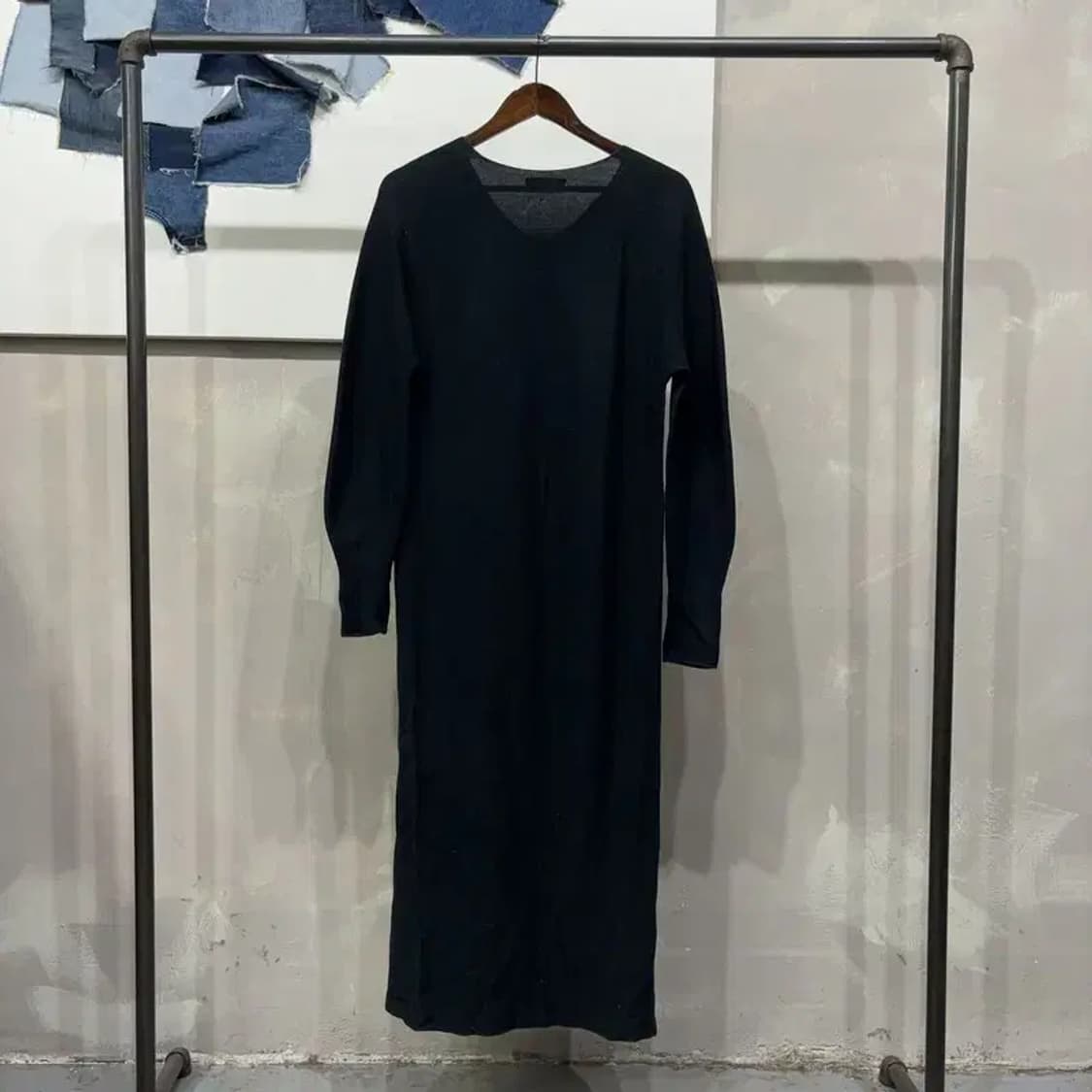 (95) 유니클로 여성 캐주얼 브이넥 돌먼 니트 원피스 상품이미지4