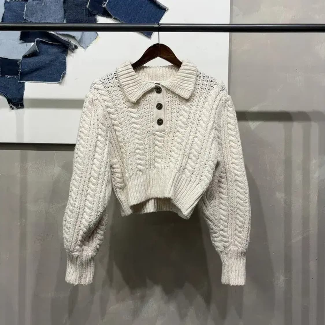 (95) 자라 ZARA 여성 울 꽈배기 케이블 크롭 카라 니트 상품이미지1