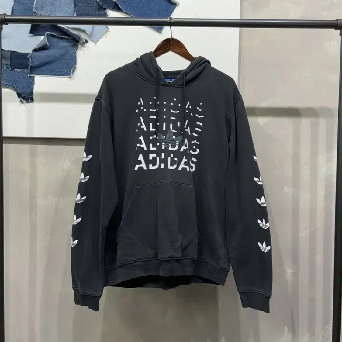 (105) 아디다스 스트릿 캐주얼 기모 프린팅 후드티 상품이미지1