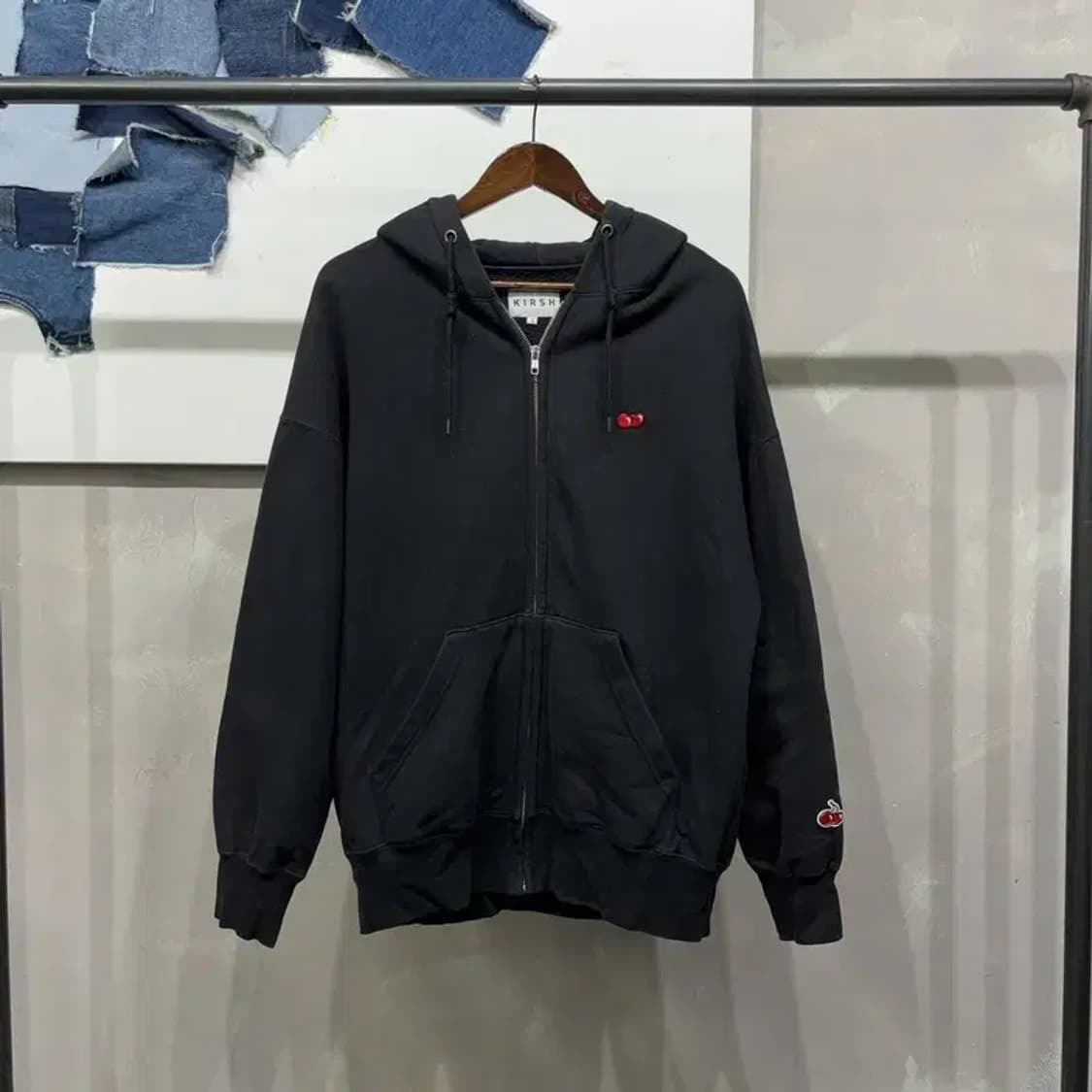 (105) 키르시 스트릿 캐주얼 자수 기모 후드집업 자켓 상품이미지1