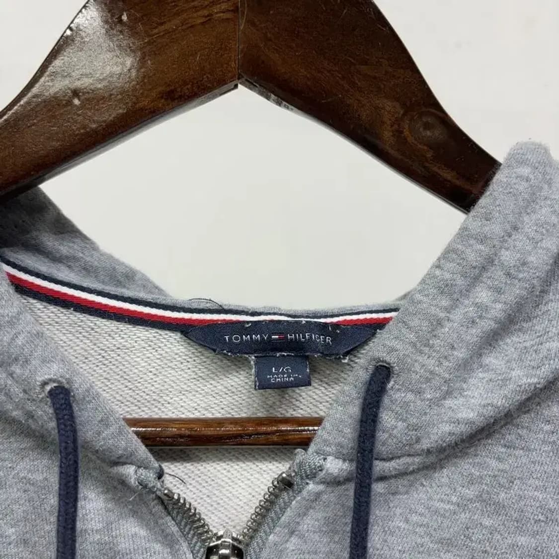 (90) 타미힐피거 여성 캐주얼 자수 후드집업 자켓 상품이미지2