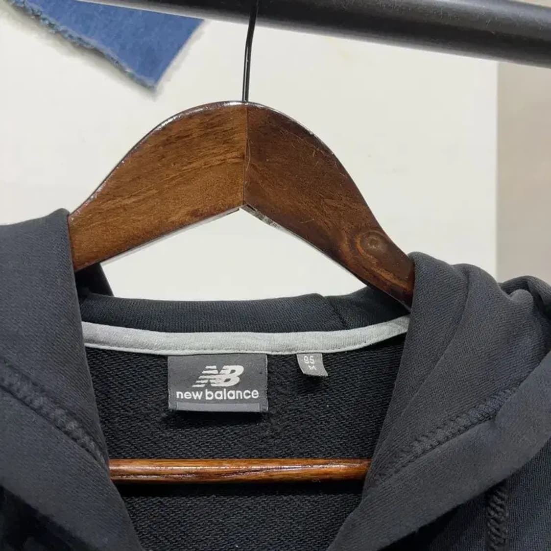 (95) 뉴발란스 캐주얼 스트릿 자수 후드집업 자켓 상품이미지2