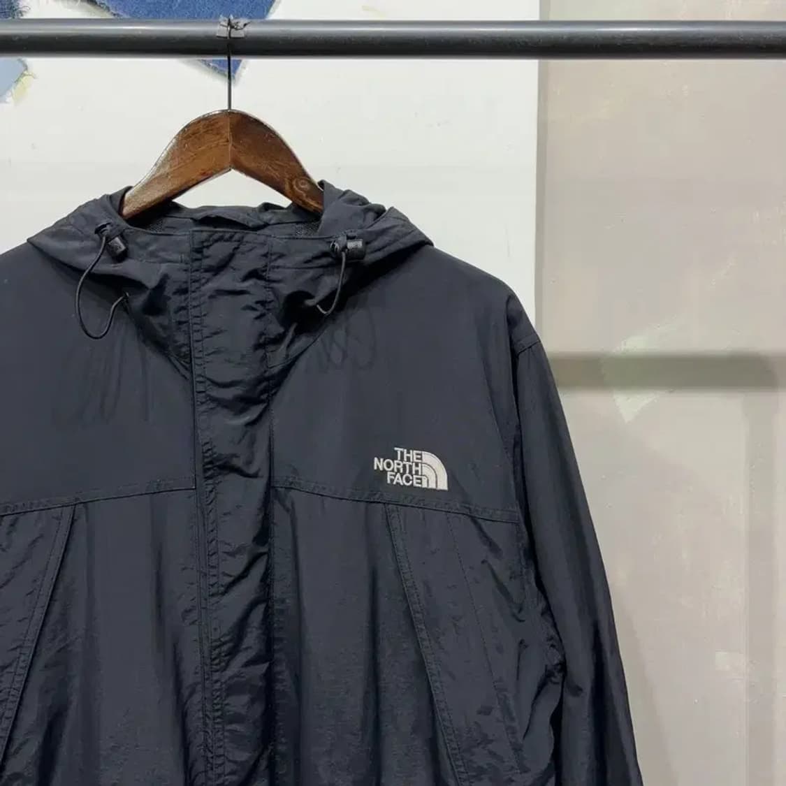 (95) 노스페이스 아웃도어 캐주얼 후드 바람막이 자켓 상품이미지3