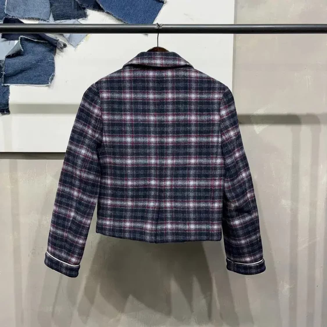(85) 로맨틱크라운 여성 체크 투포켓 크롭 울 블레이저 자켓 상품이미지4