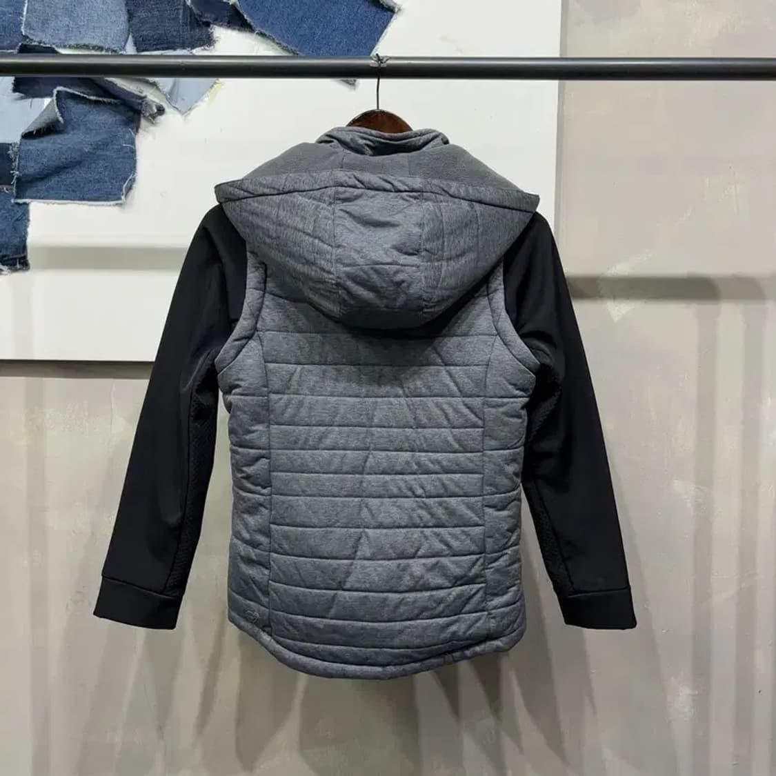 (90) 퓨마 여성 스포츠 경량패딩 기능성 경량패딩 자켓 상품이미지4