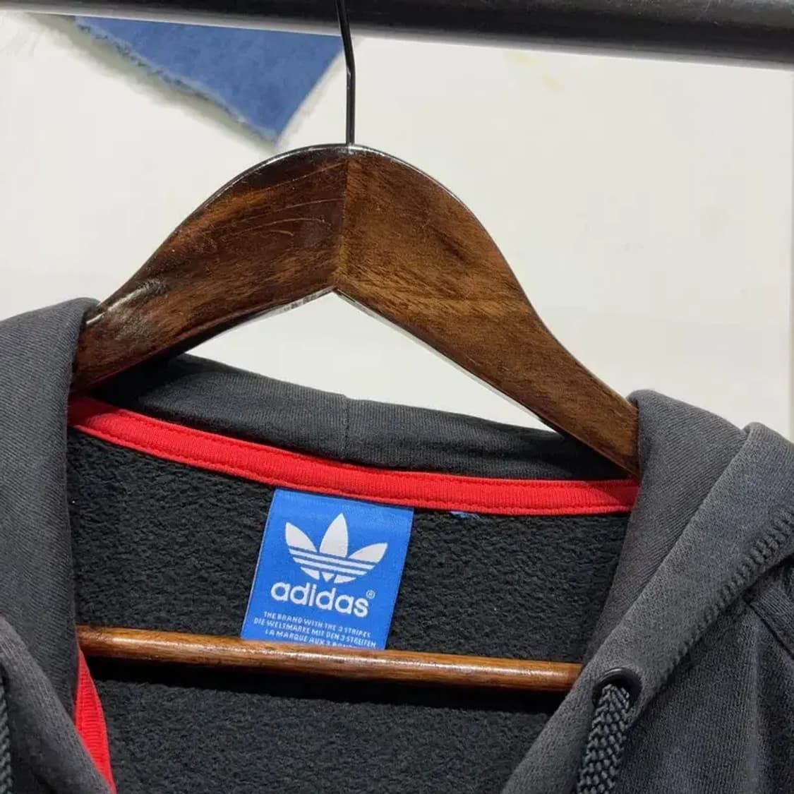 (95) 아디다스 맨유 축구 스트릿 기모 후드집업 자켓 상품이미지2