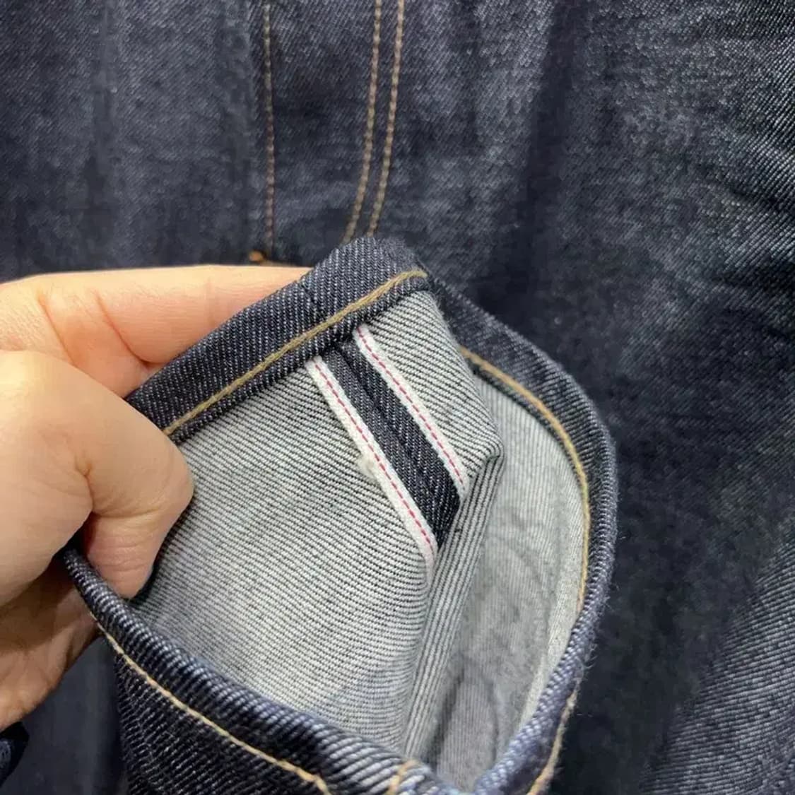 (28인치) 유니클로 캐주얼 셀비지 생지 진청바지 데님팬츠 상품이미지6