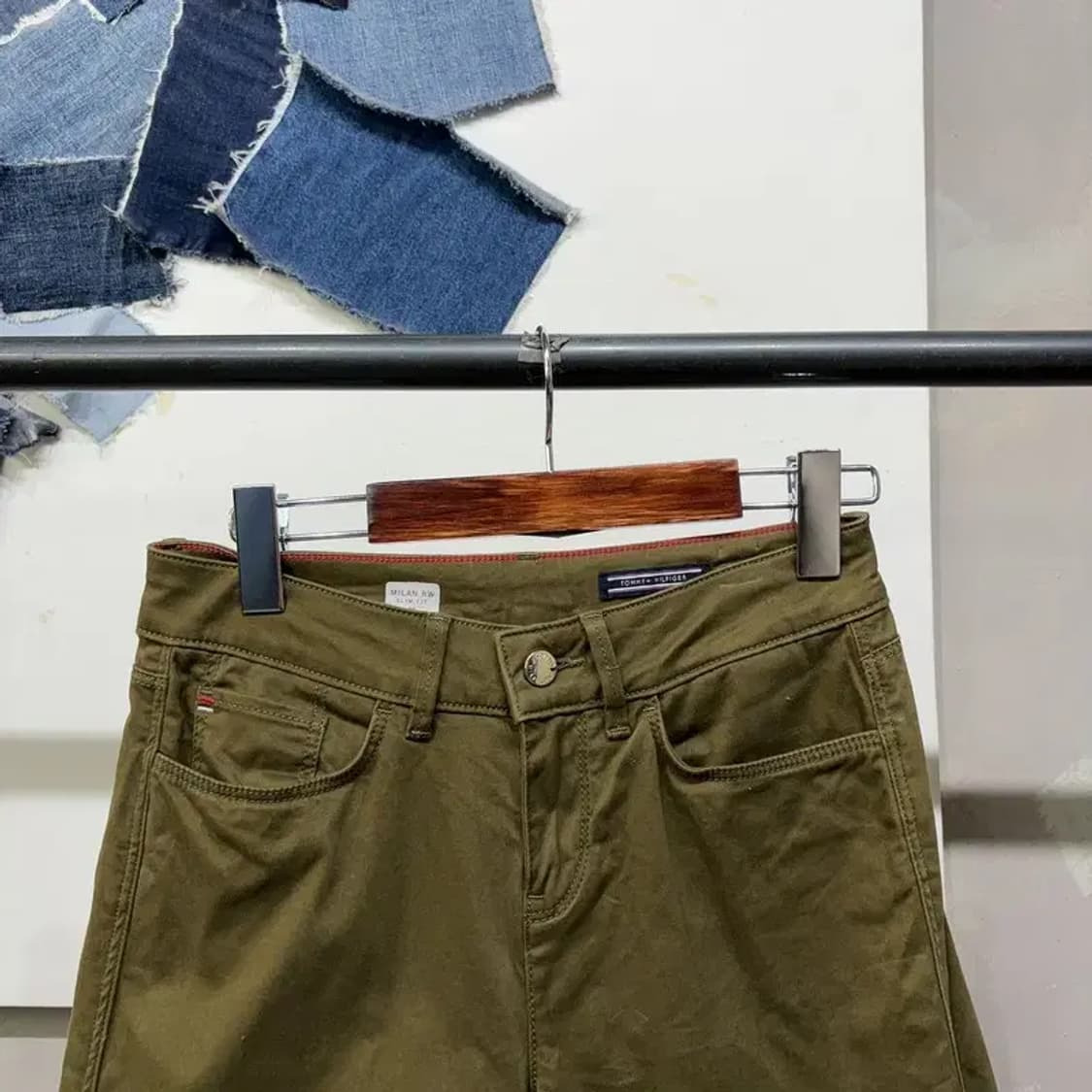 (26인치) 타미힐피거 여성 캐주얼 슬림핏 코튼팬츠 바지 상품이미지2