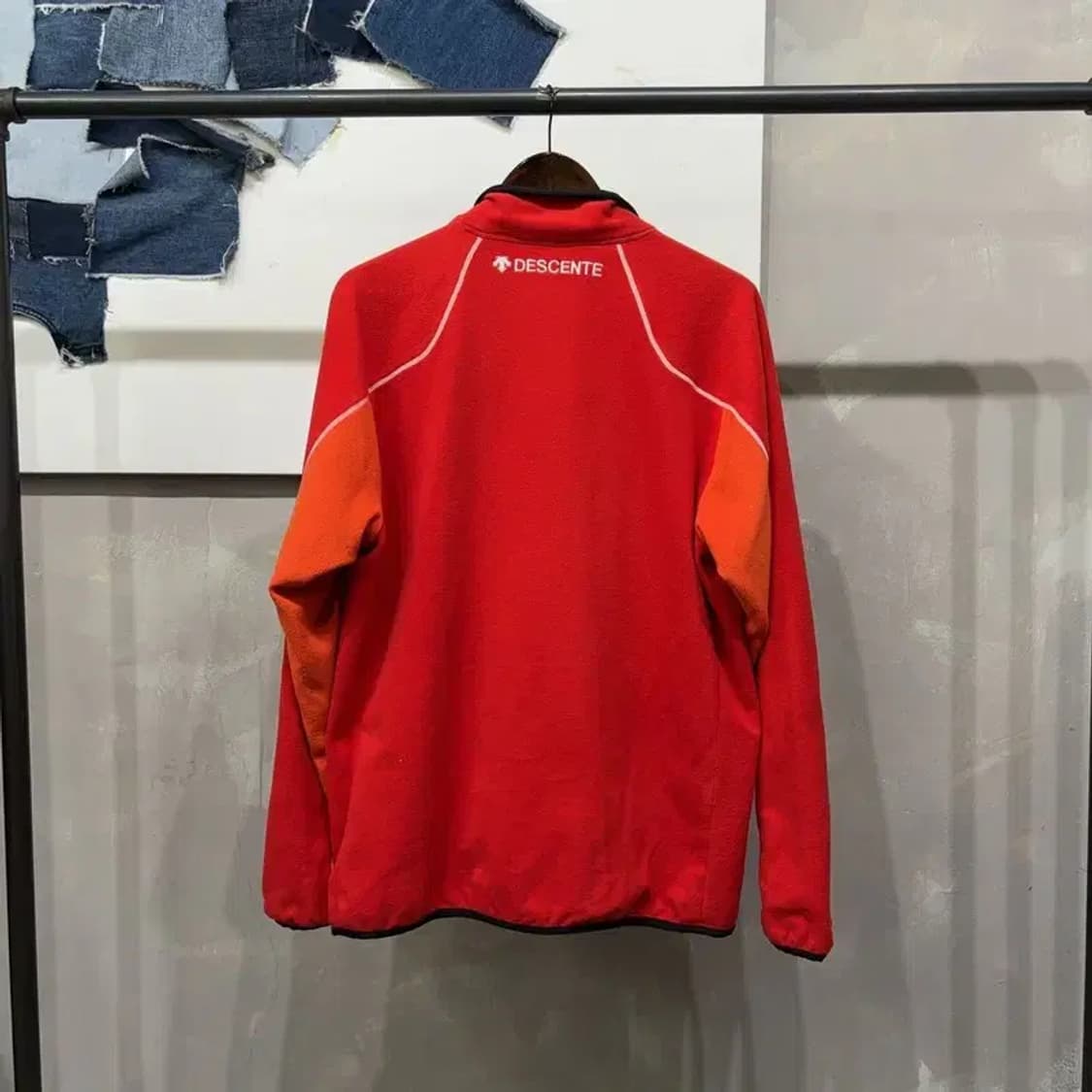 (105) 데상트 캐주얼 스포츠 후리스 플리츠 집업 자켓 상품이미지4