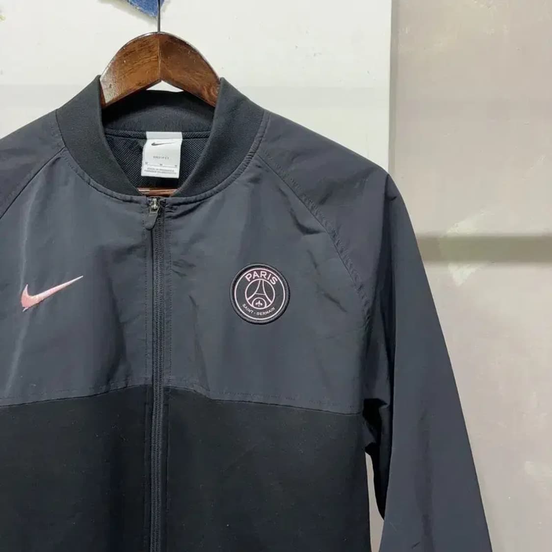 (100) 나이키 파리 생제르망 드라이핏 자수 블루종 점퍼 상품이미지3