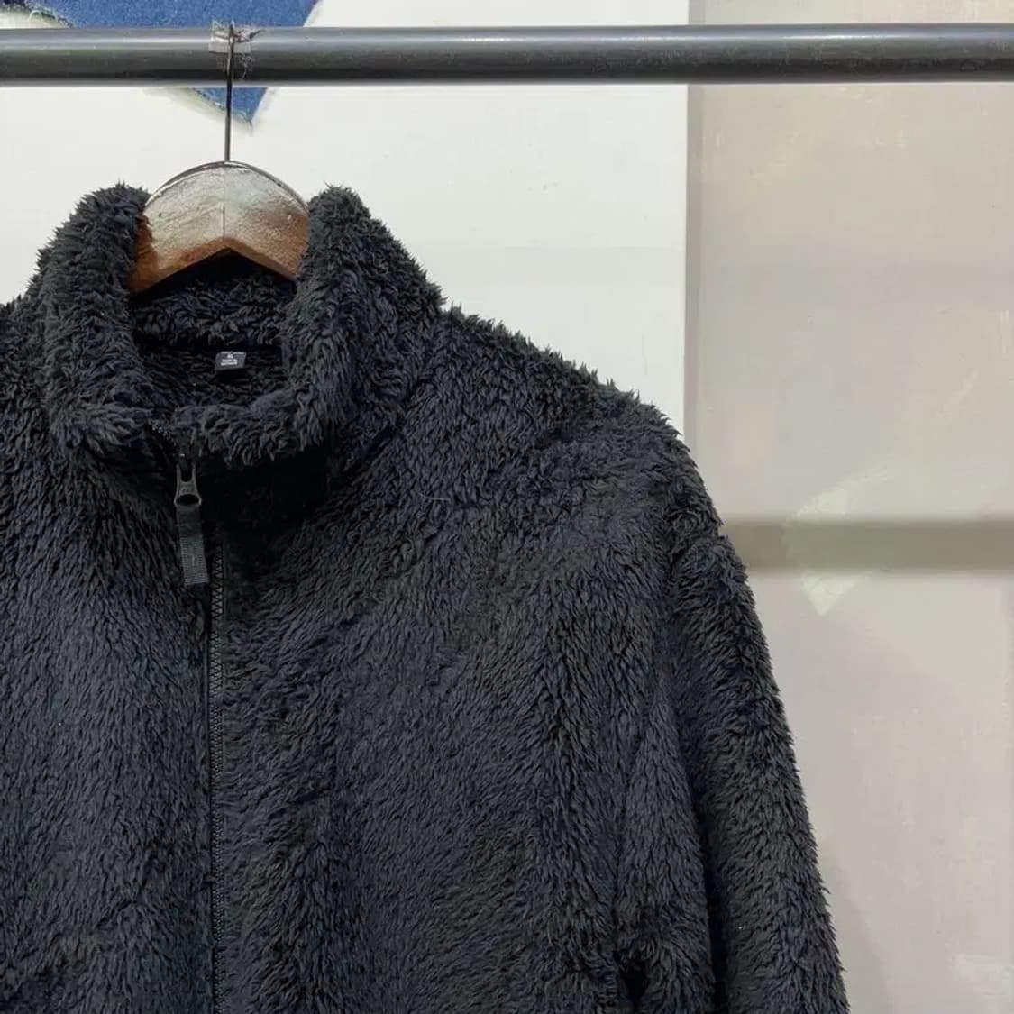 (105) 유니클로 캐주얼 양털 뽀글이 후리스 집업 자켓 상품이미지3