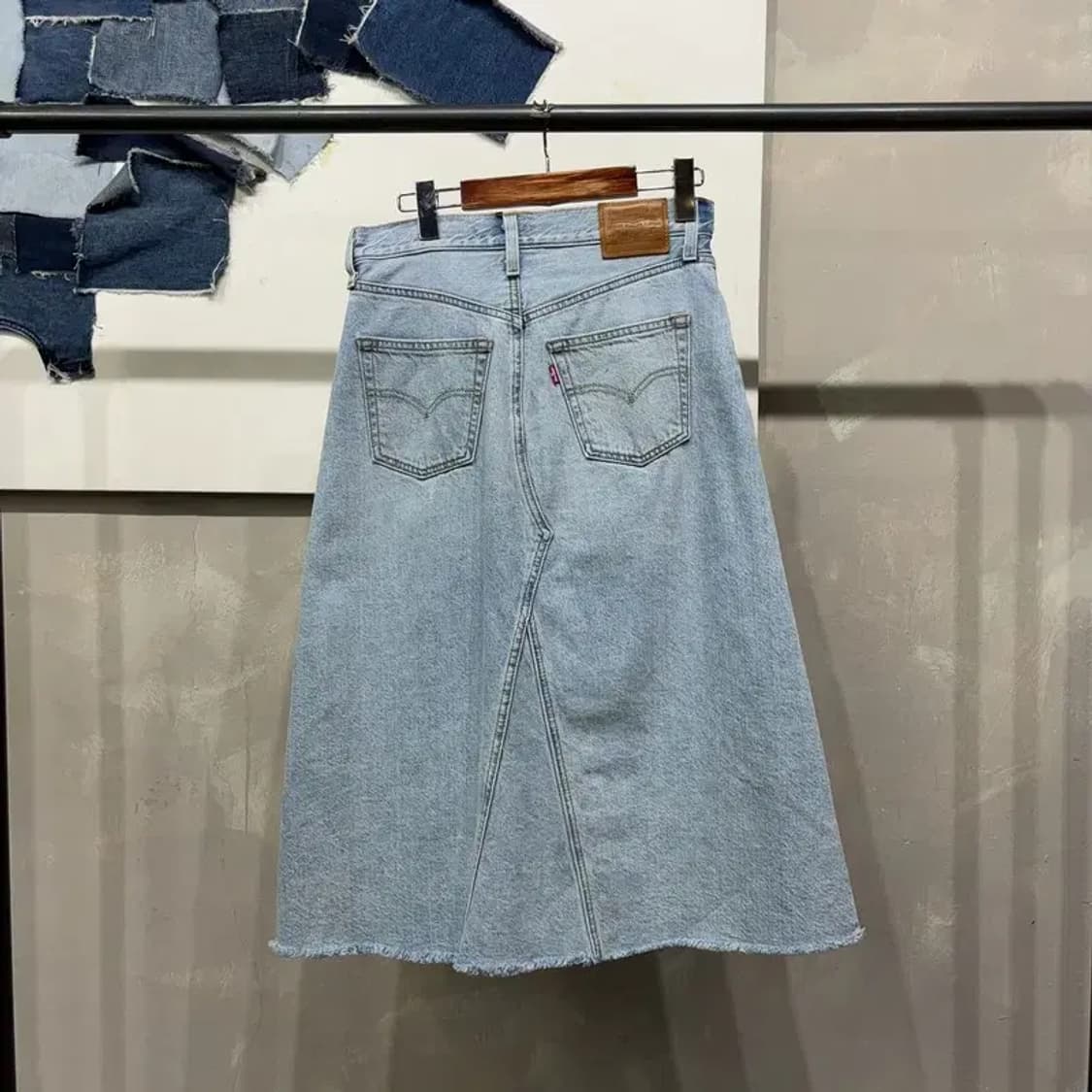 (25인치) 리바이스 빅E 여성 캐주얼 A라인 데님 청스커트 치마 상품이미지3