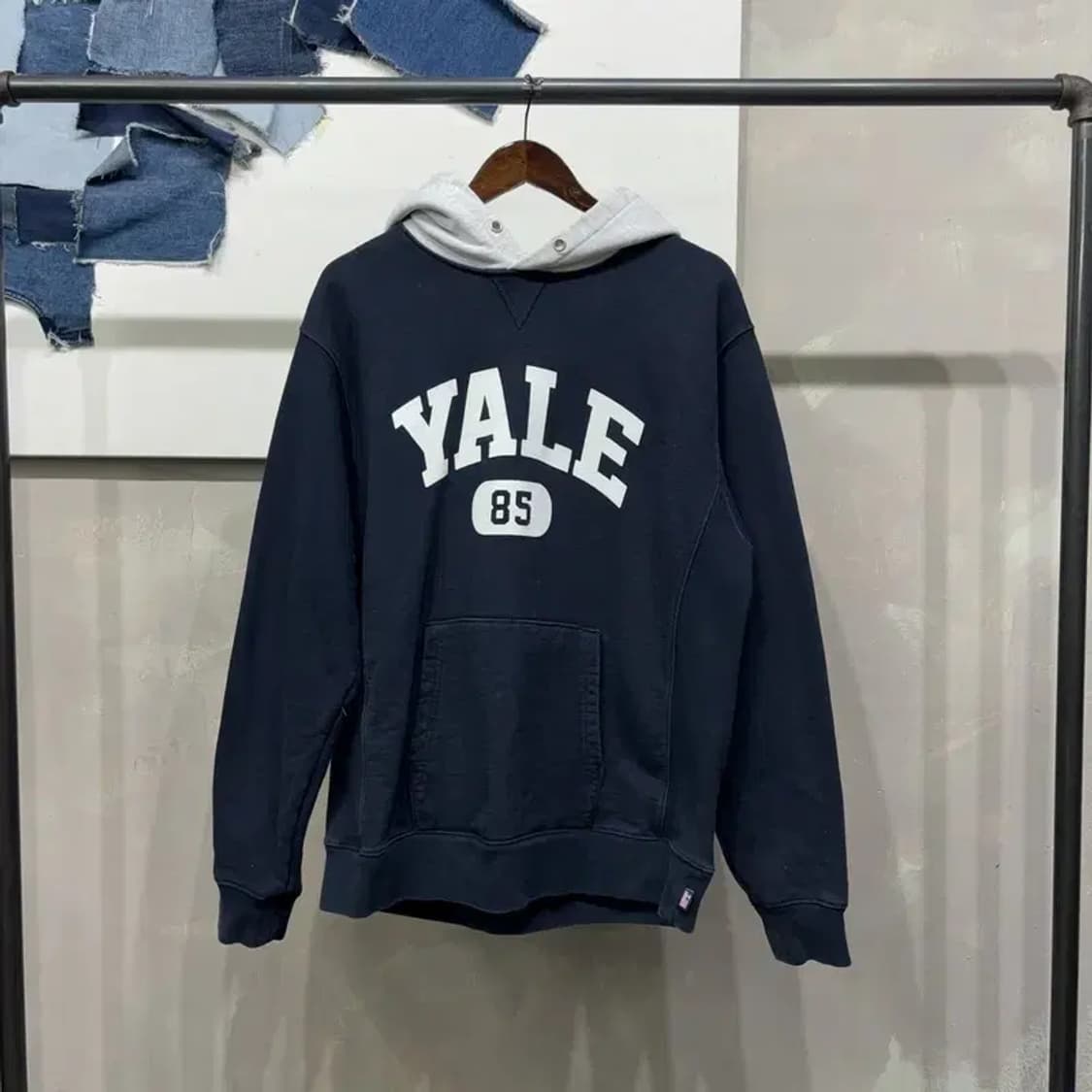 (105) 예일 스트릿 캐주얼 로고 빅프린팅 후드티 상품이미지1