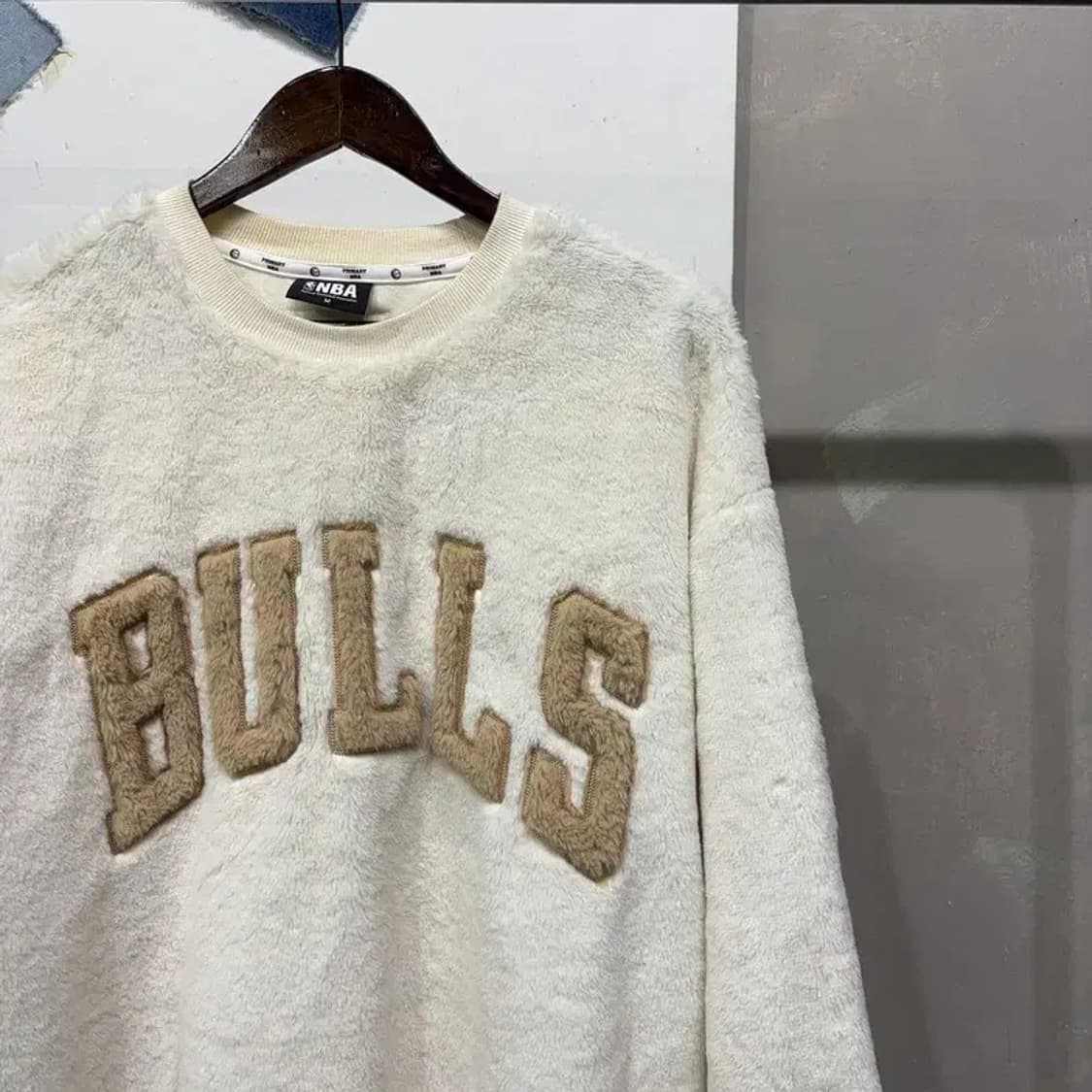 (100) NBA 캐주얼 시카고불스 퍼 맨투맨 긴팔 티 상품이미지3