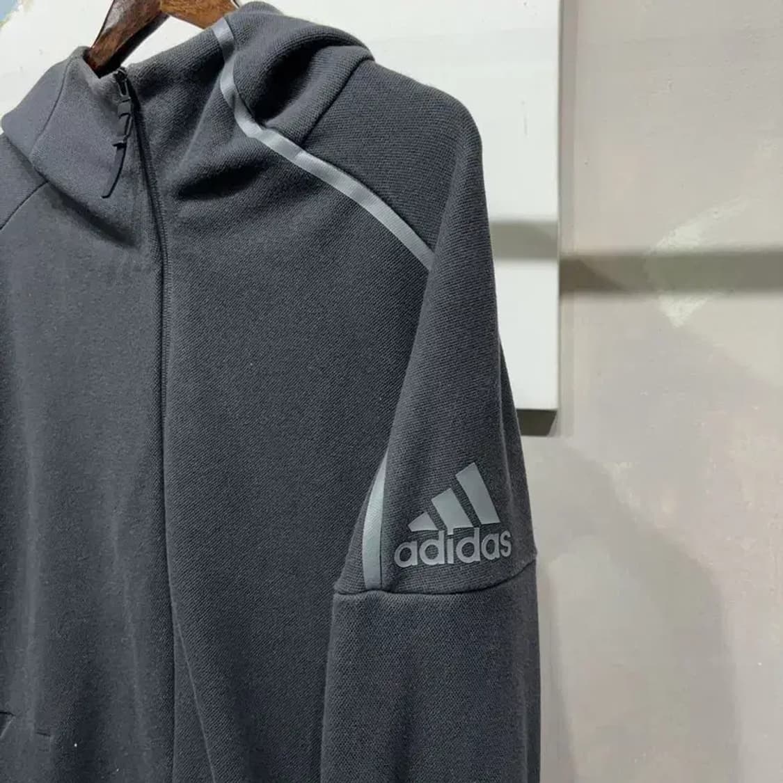 (110) 아디다스 스포츠 테크팩 후드집업 자켓 상품이미지5