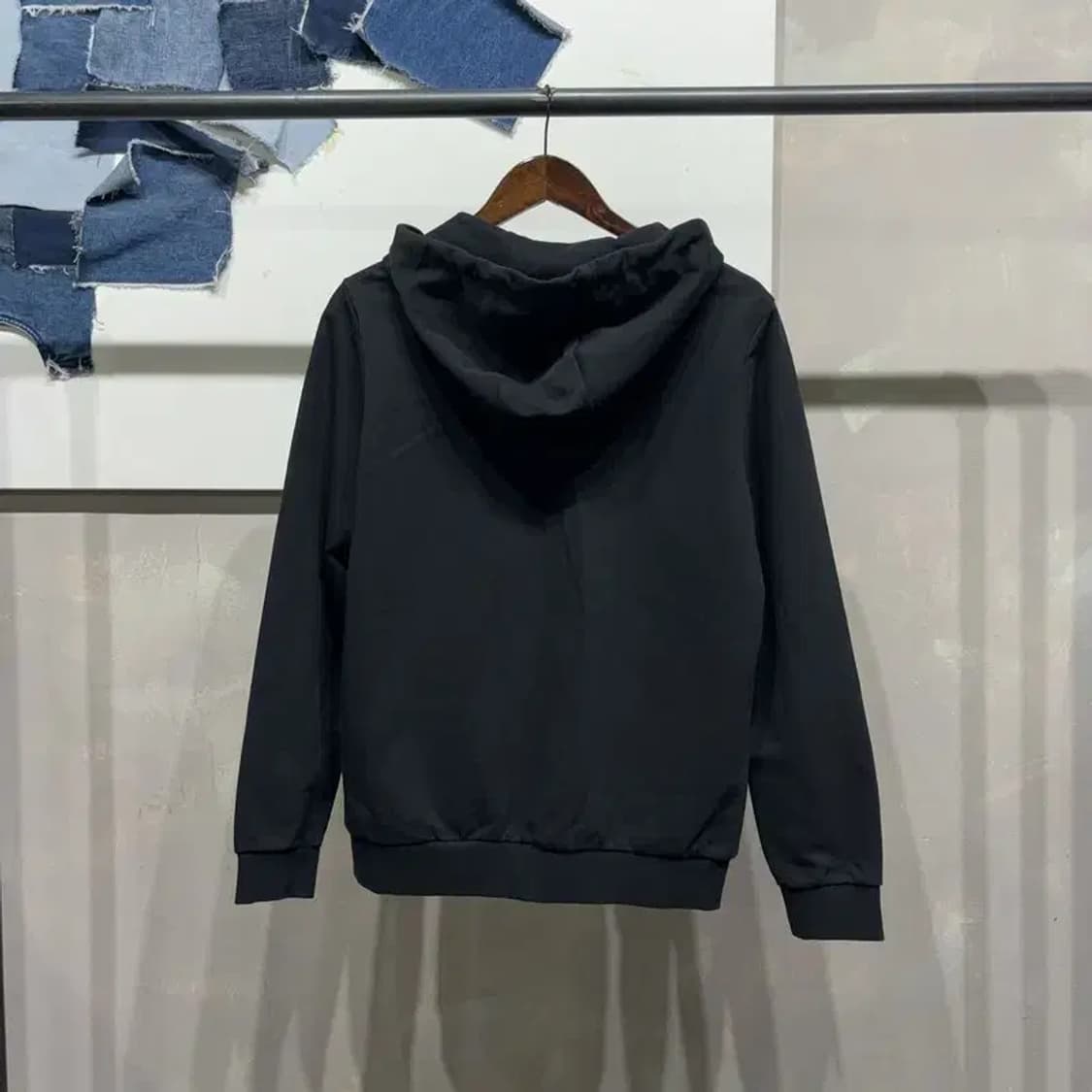 (95) 게스 여성 캐주얼 프린팅 후드집업 자켓 상품이미지4