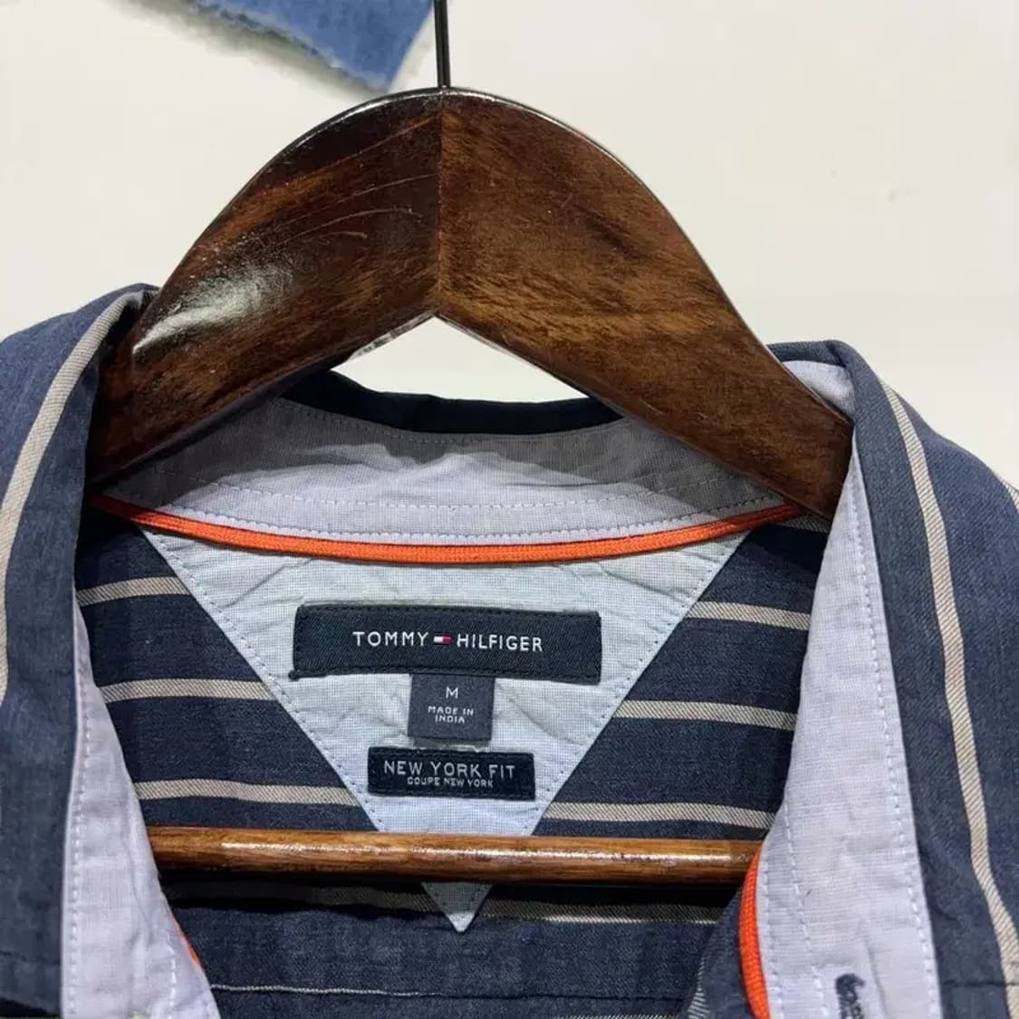 (105) 타미힐피거 캐주얼 스트라이프 셔츠 남방 상품이미지2
