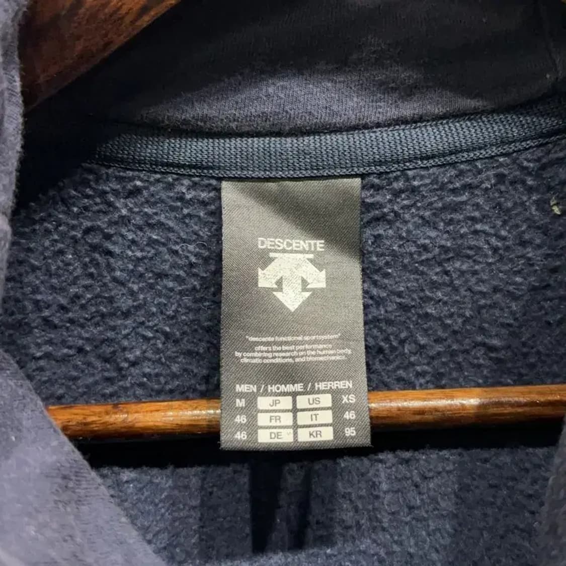 (100) 데상트 운동 스포츠 프린팅 후드집업 자켓 상품이미지6